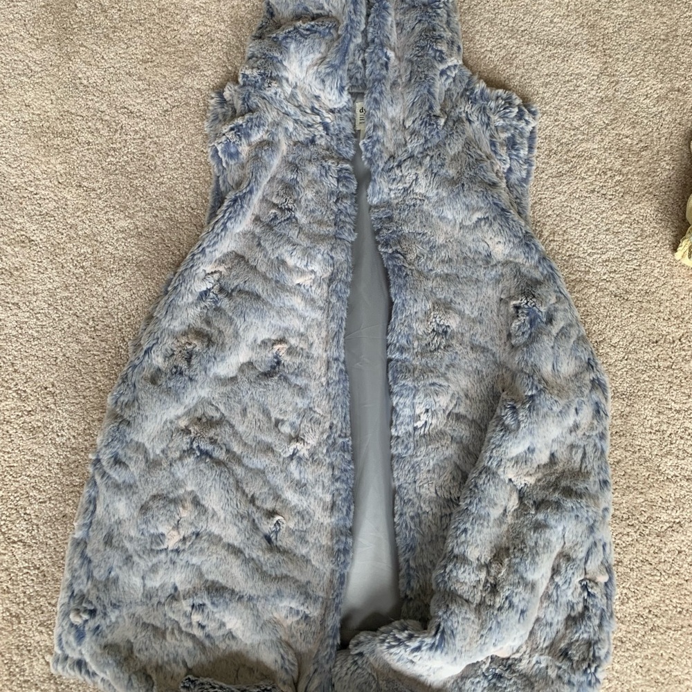 Faux fur vest